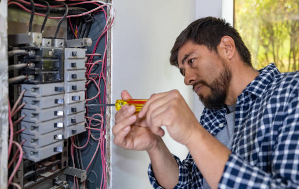 Best Electrical Maintenance Services  in Giddings, TX